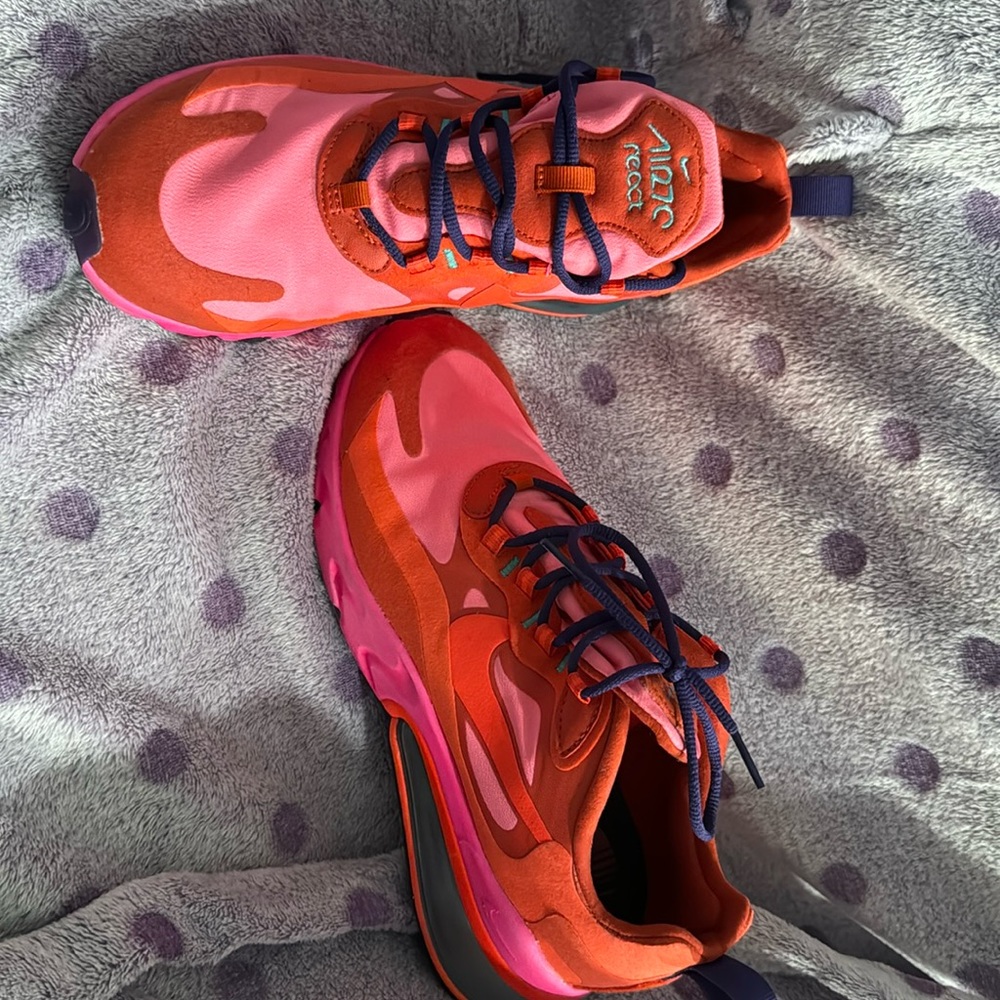 Women, athletic Nikes